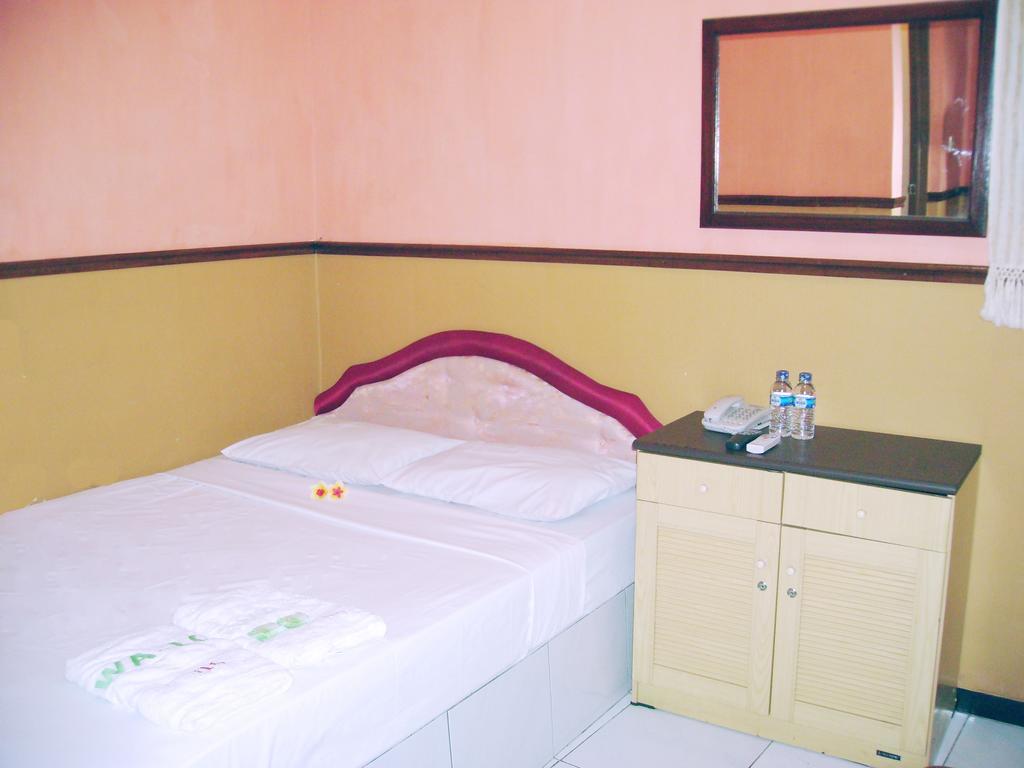 Swaloh Resort & Spa Kalangbret Ngoại thất bức ảnh